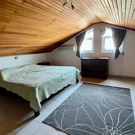 Magnolia Villa
